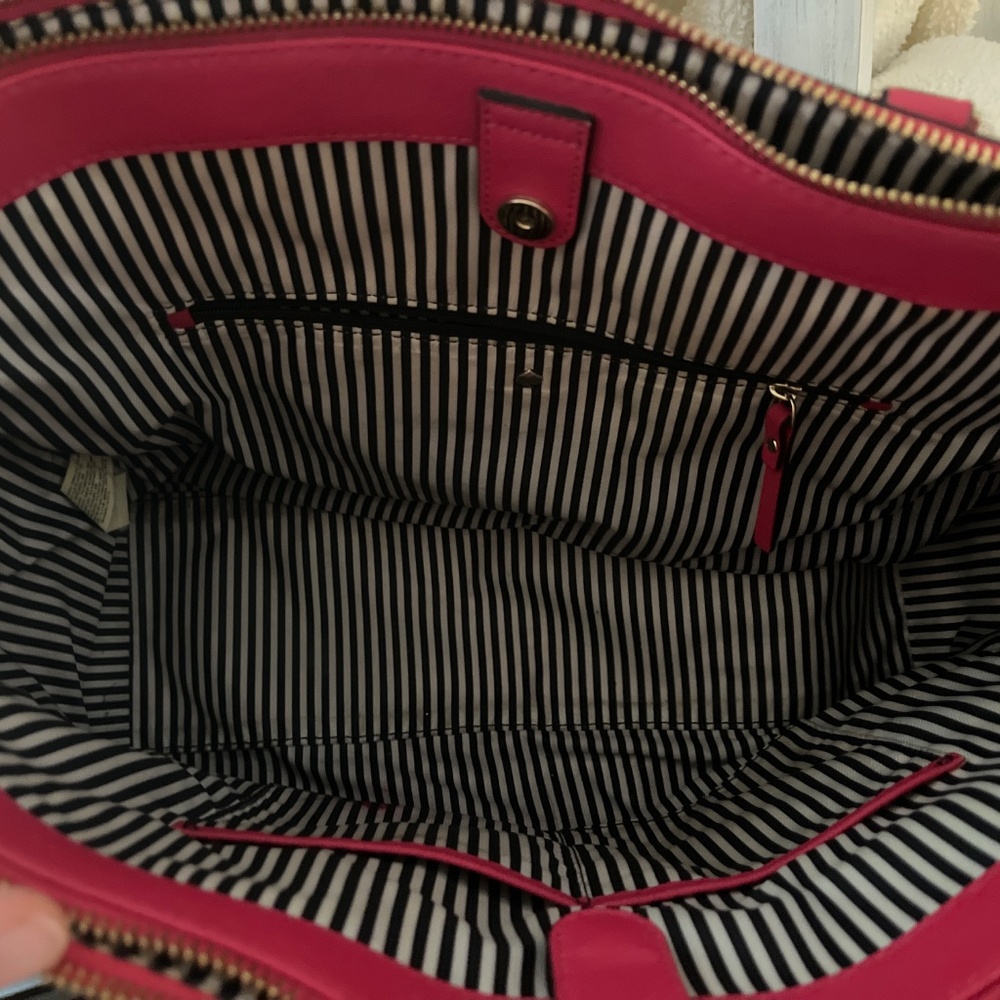 Kate Spade - Picture 2 of 4